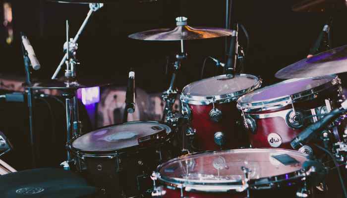 Guide To Setting Up A Drum Set With Mics